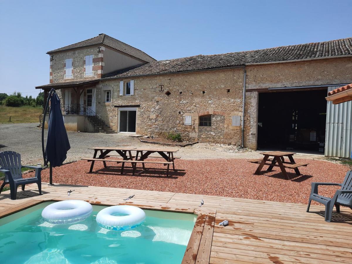 Maison De Campagne, Bord De Lac, Piscine, Billard 11 Per Plieux Luaran gambar