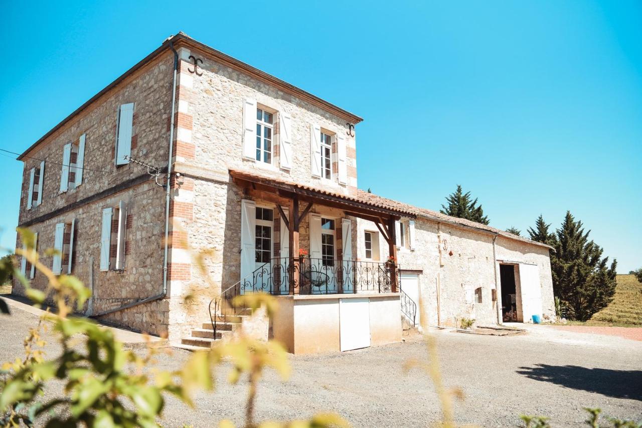 Maison De Campagne, Bord De Lac, Piscine, Billard 11 Per Plieux Luaran gambar